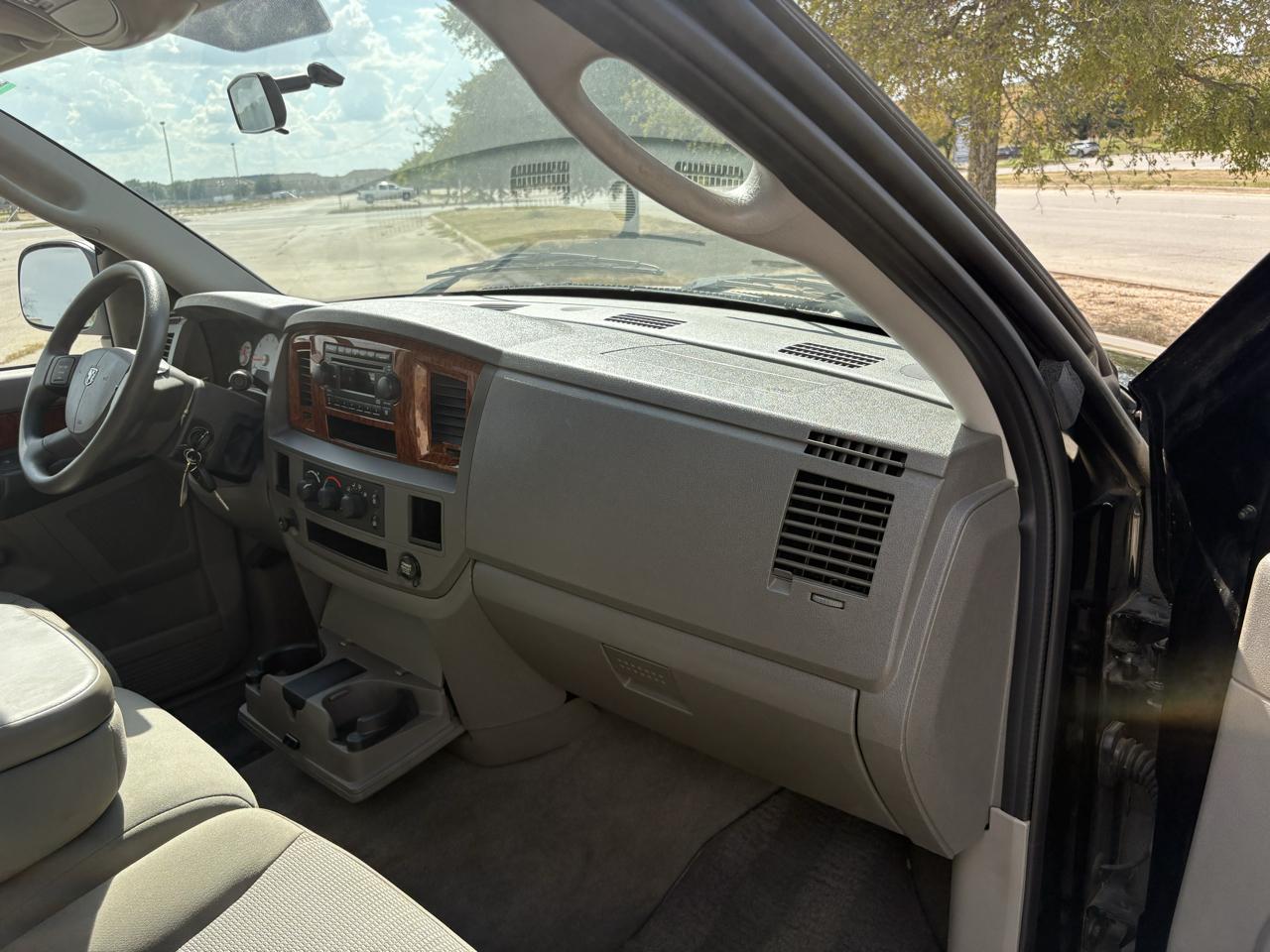 Dodge Ram 1500  2006