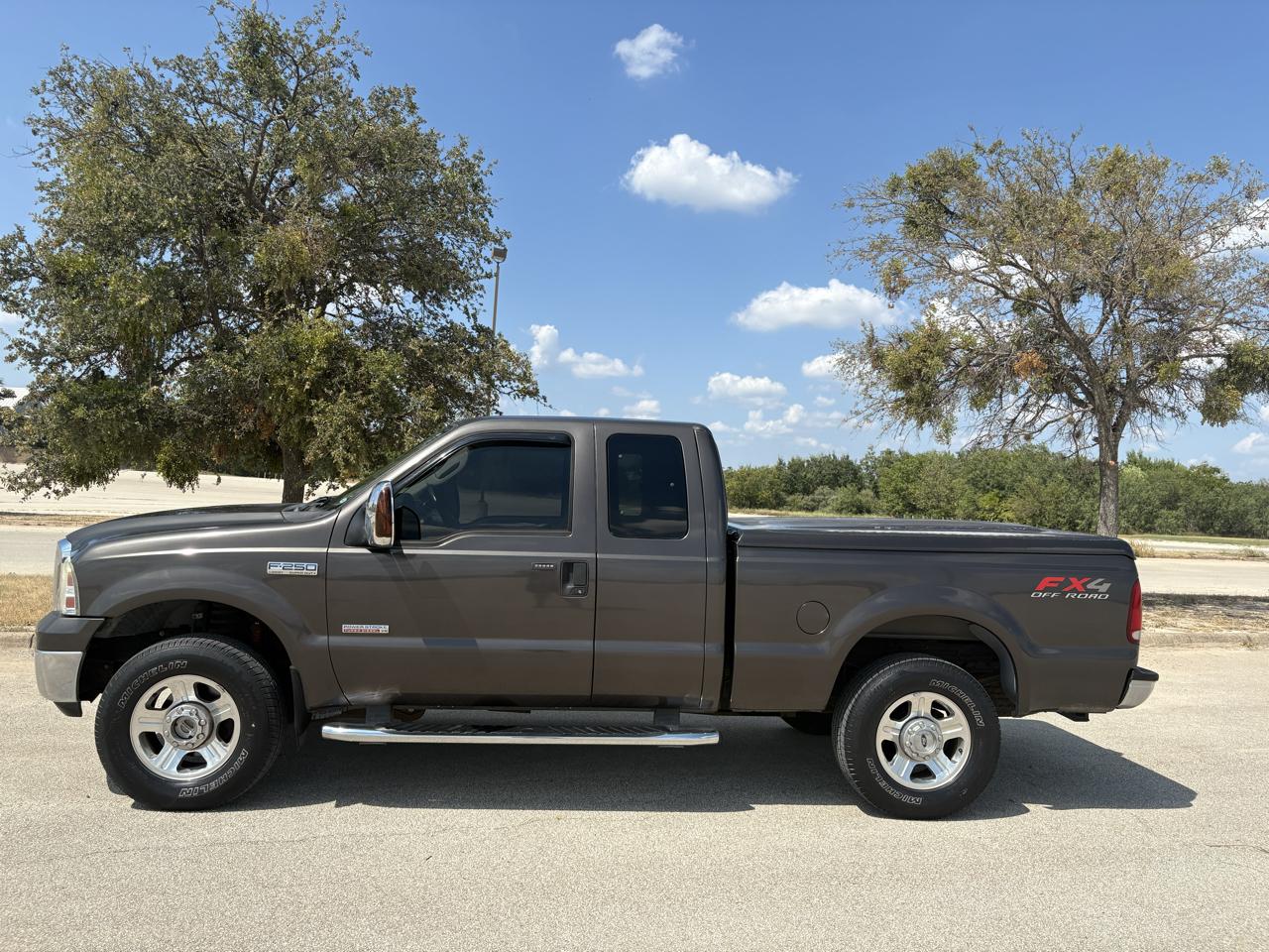 Ford Super Duty F-250  2006