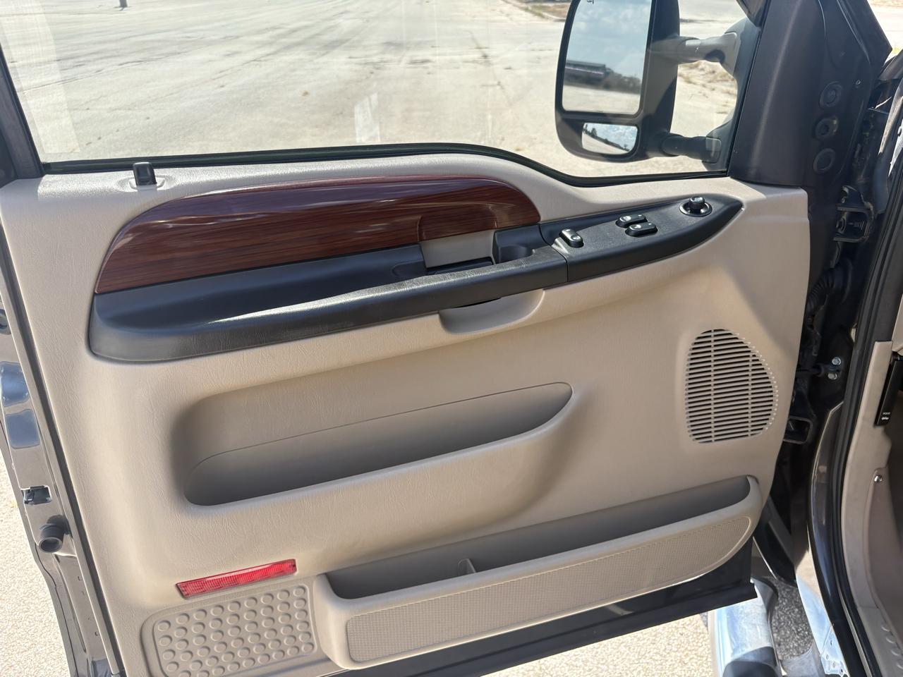 Ford Super Duty F-250  2006