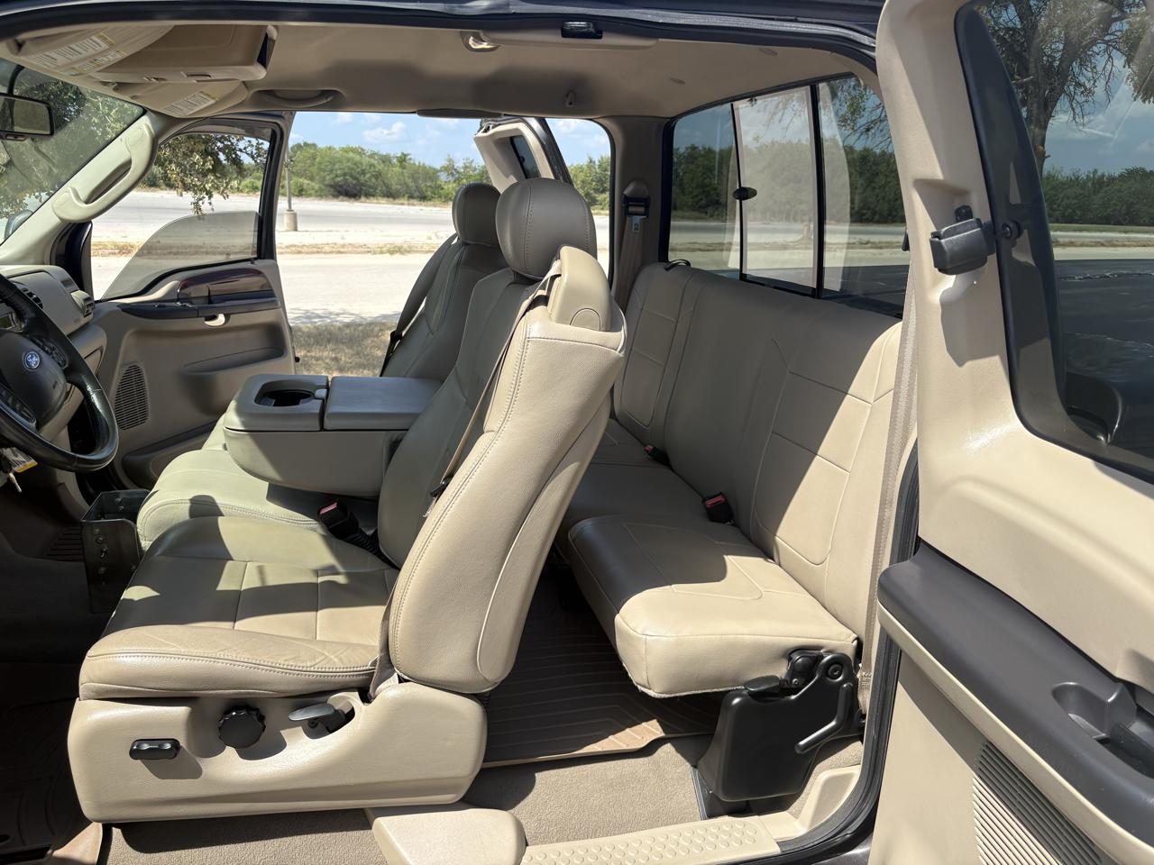 Ford Super Duty F-250  2006