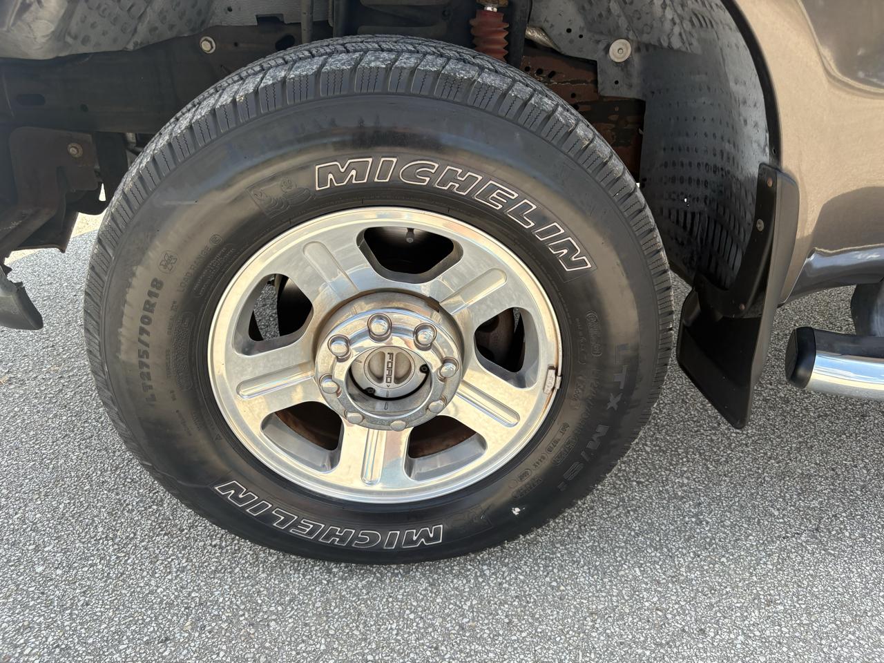 Ford Super Duty F-250  2006