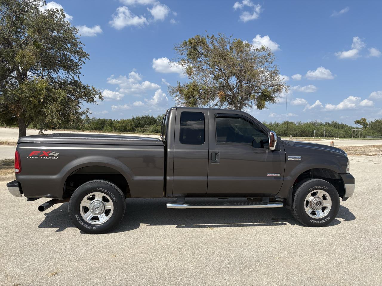 Ford Super Duty F-250  2006