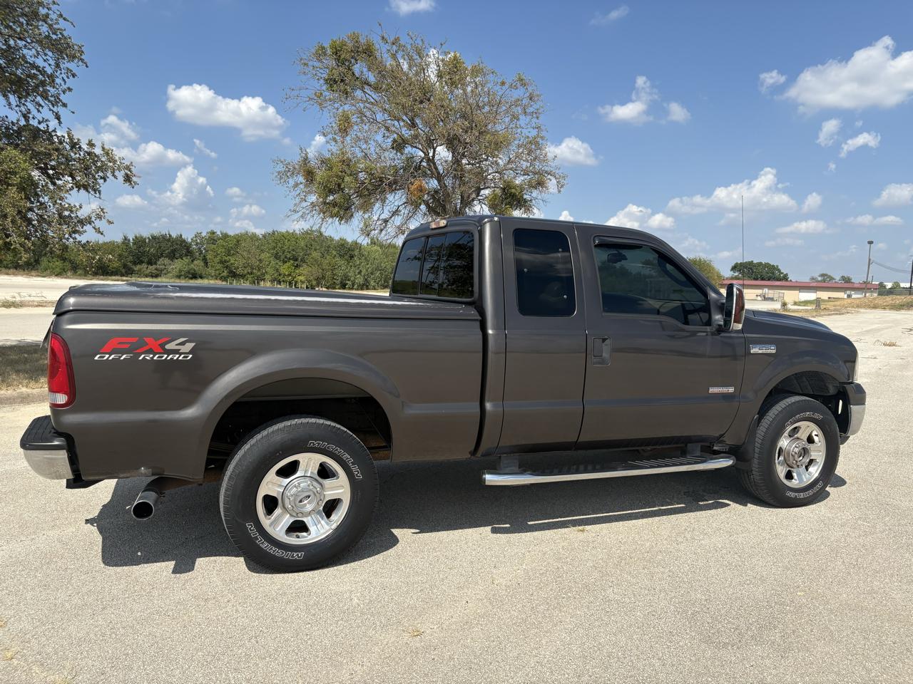 Ford Super Duty F-250  2006