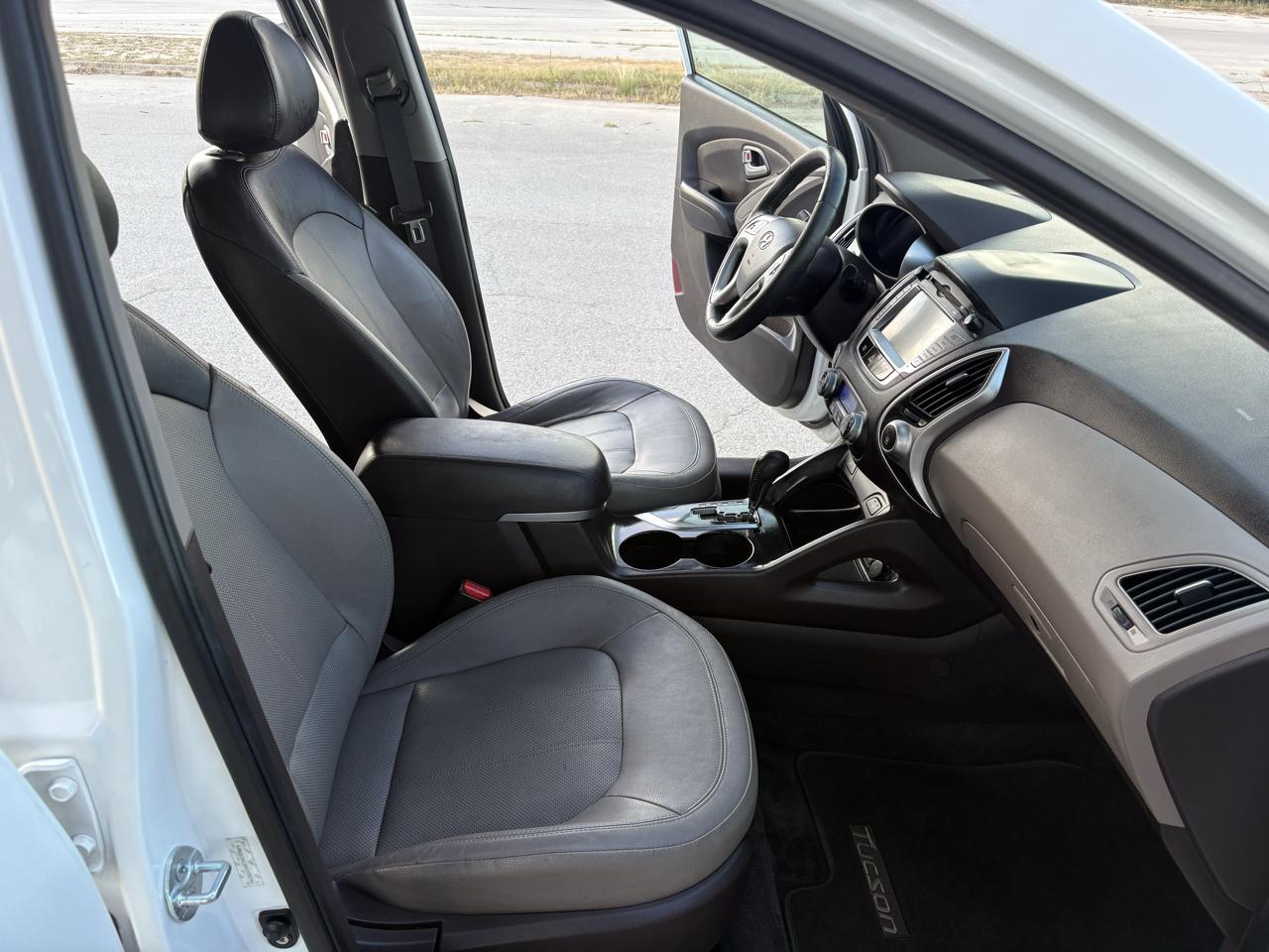 Hyundai Tucson FWD 4dr Auto Limited 2013
