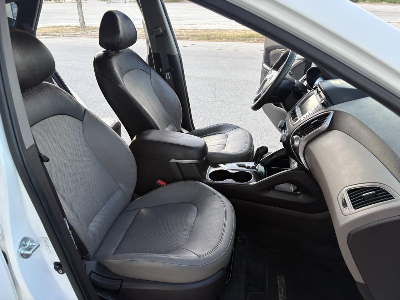 Hyundai Tucson FWD 4dr Auto Limited 2013