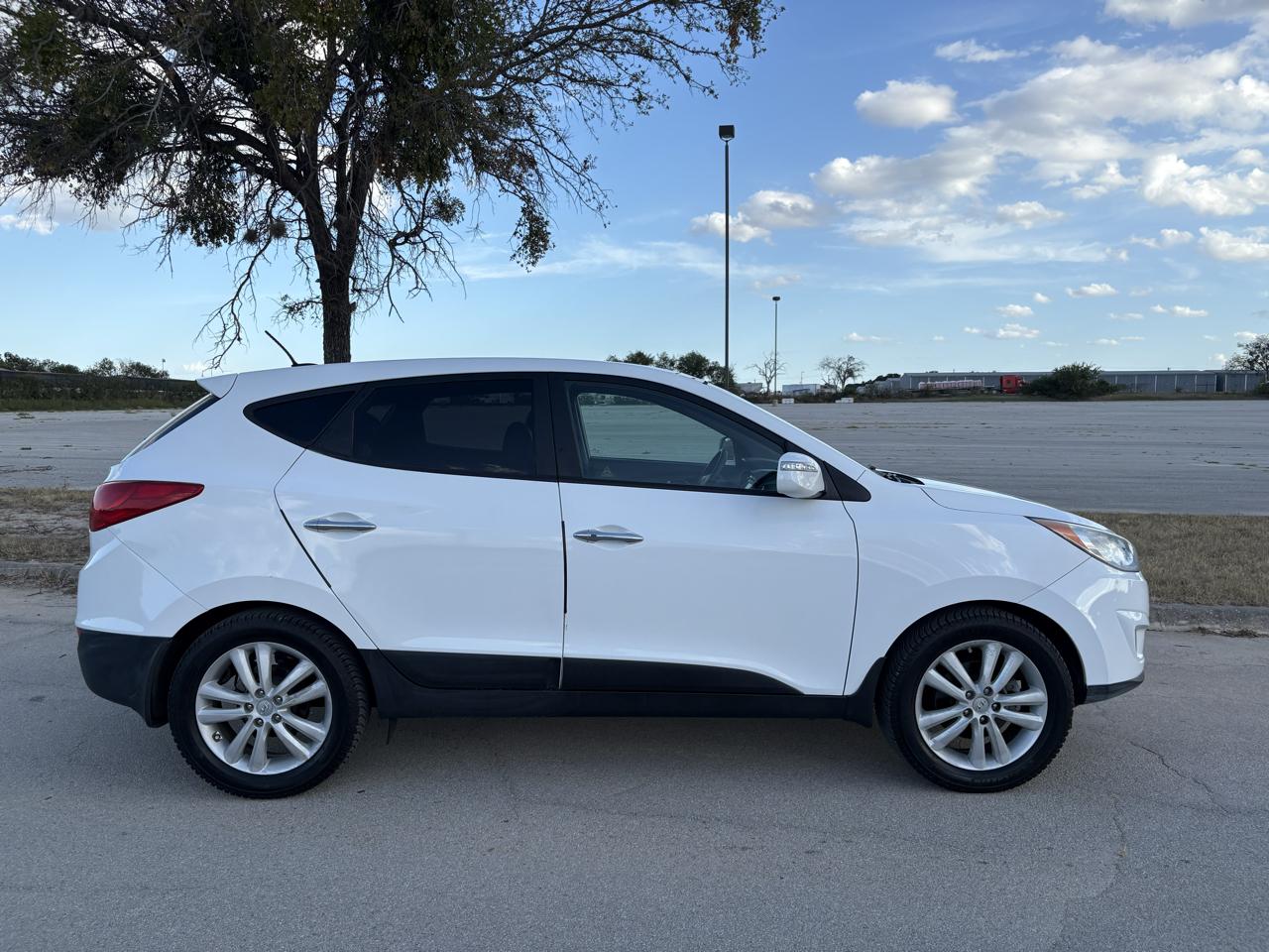 Hyundai Tucson FWD 4dr Auto Limited 2013