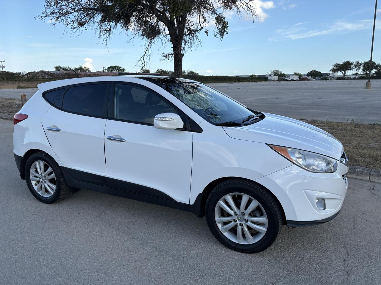 Hyundai Tucson FWD 4dr Auto Limited 2013