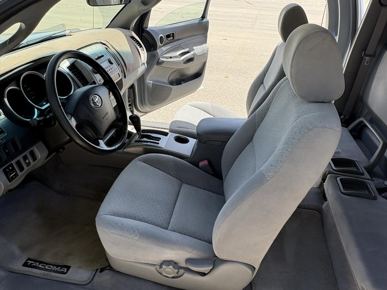 Toyota Tacoma  2006