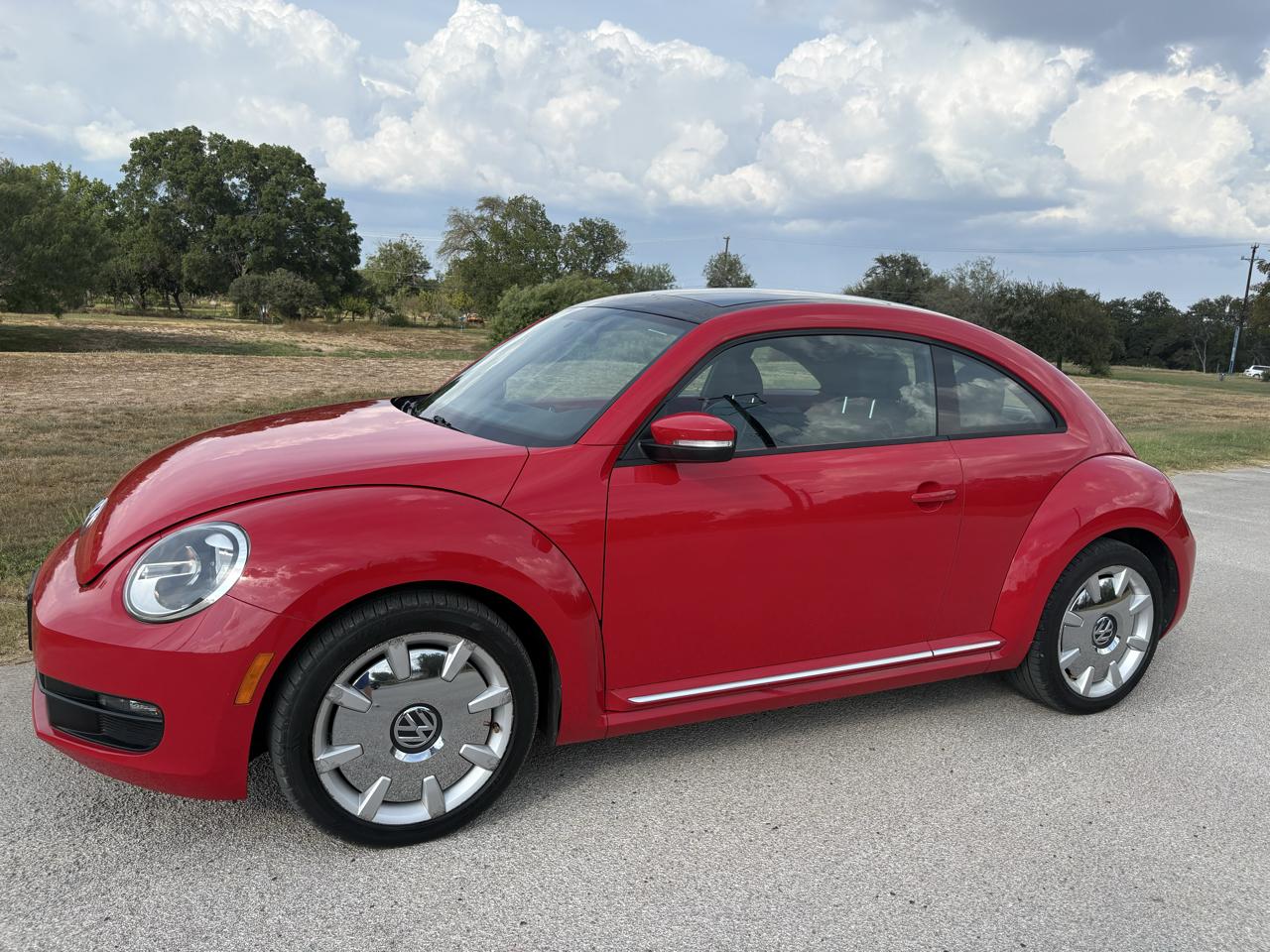 Volkswagen Beetle Coupe 2dr Auto 2.5L PZEV 2013