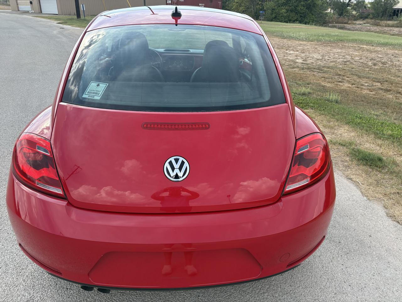 Volkswagen Beetle Coupe 2dr Auto 2.5L PZEV 2013