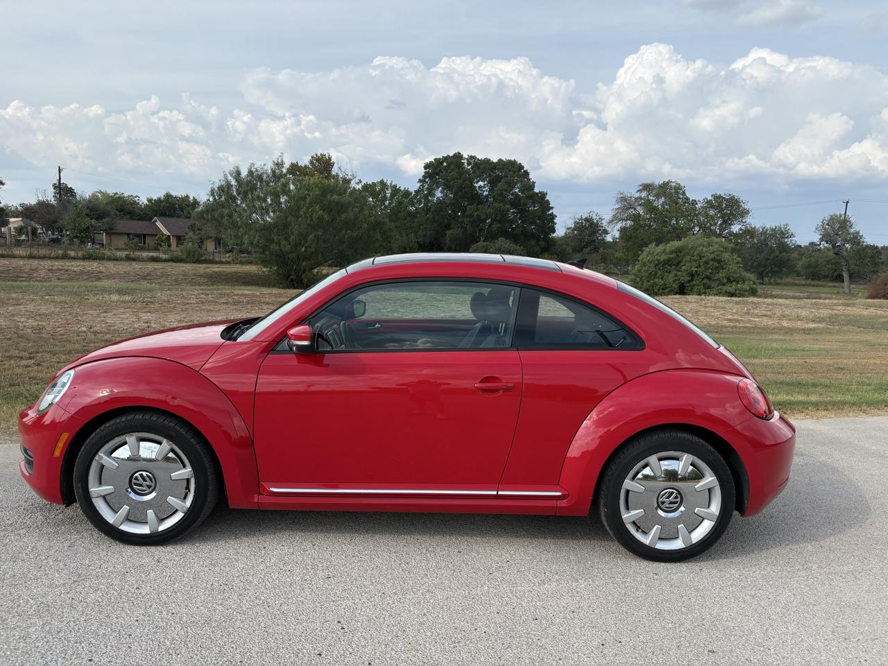 Volkswagen Beetle Coupe 2dr Auto 2.5L PZEV 2013