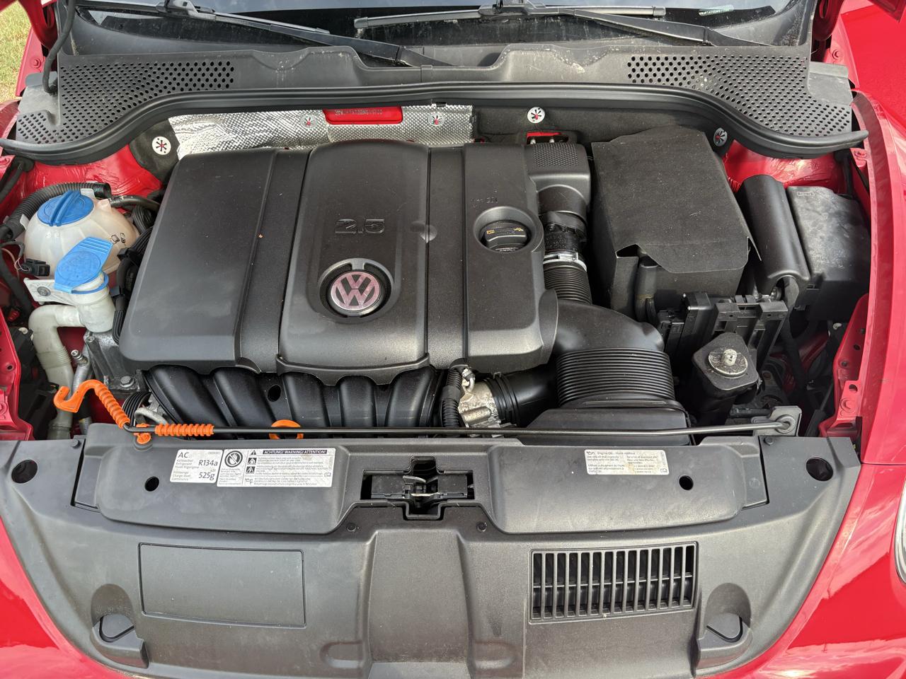 Volkswagen Beetle Coupe 2dr Auto 2.5L PZEV 2013