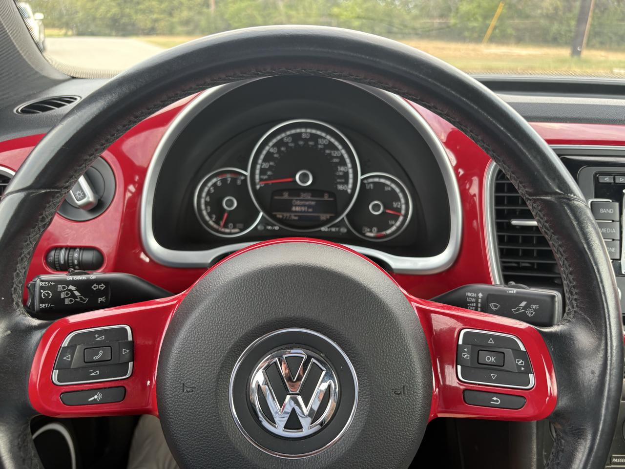 Volkswagen Beetle Coupe 2dr Auto 2.5L PZEV 2013
