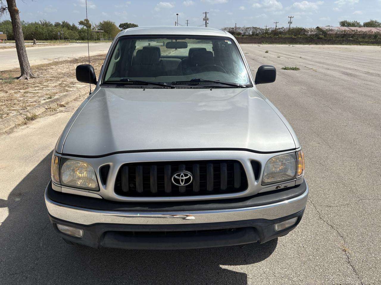 Toyota Tacoma  2004