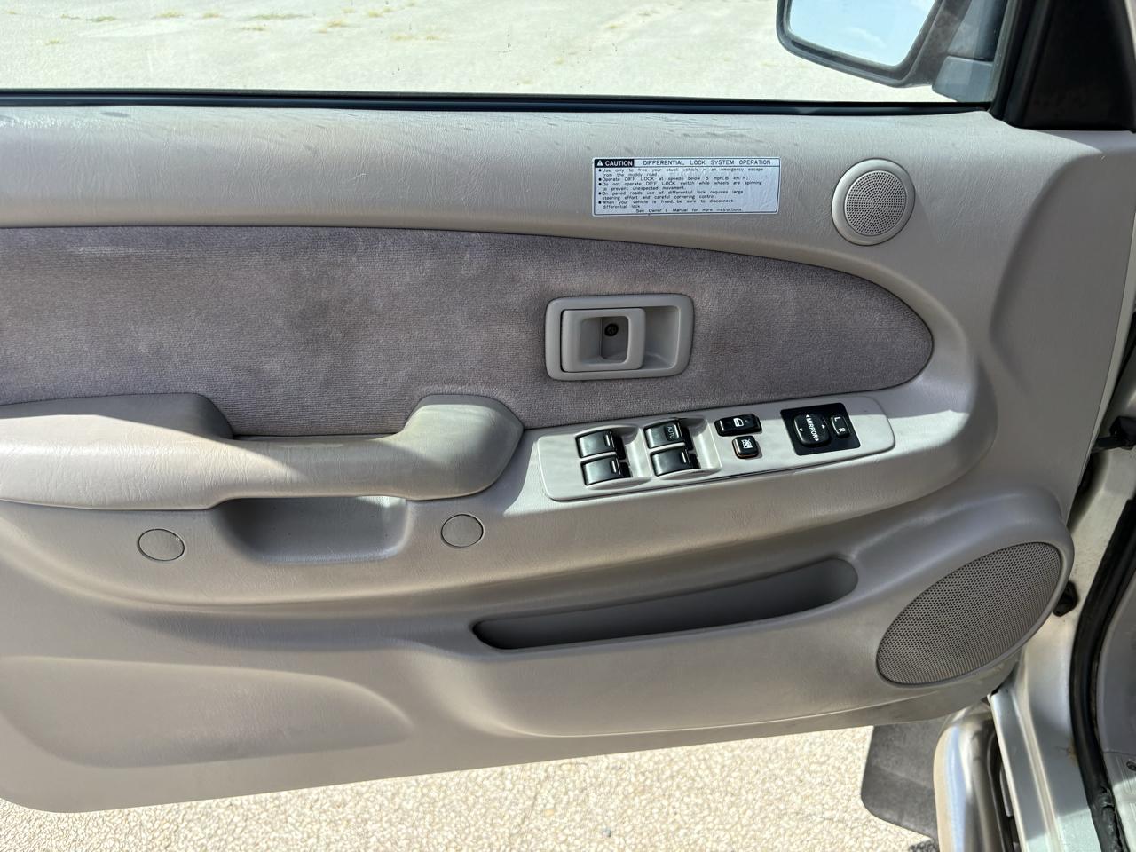 Toyota Tacoma  2004