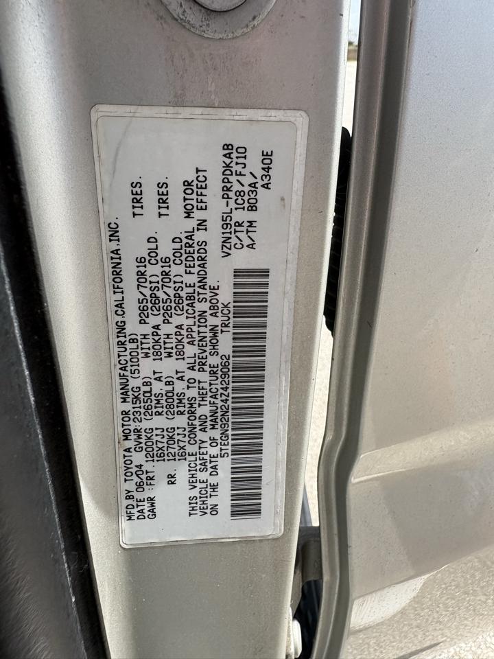 Toyota Tacoma  2004