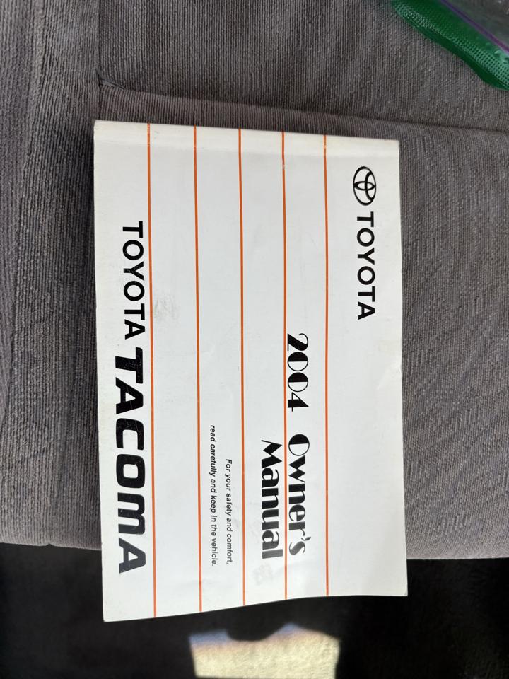 Toyota Tacoma  2004