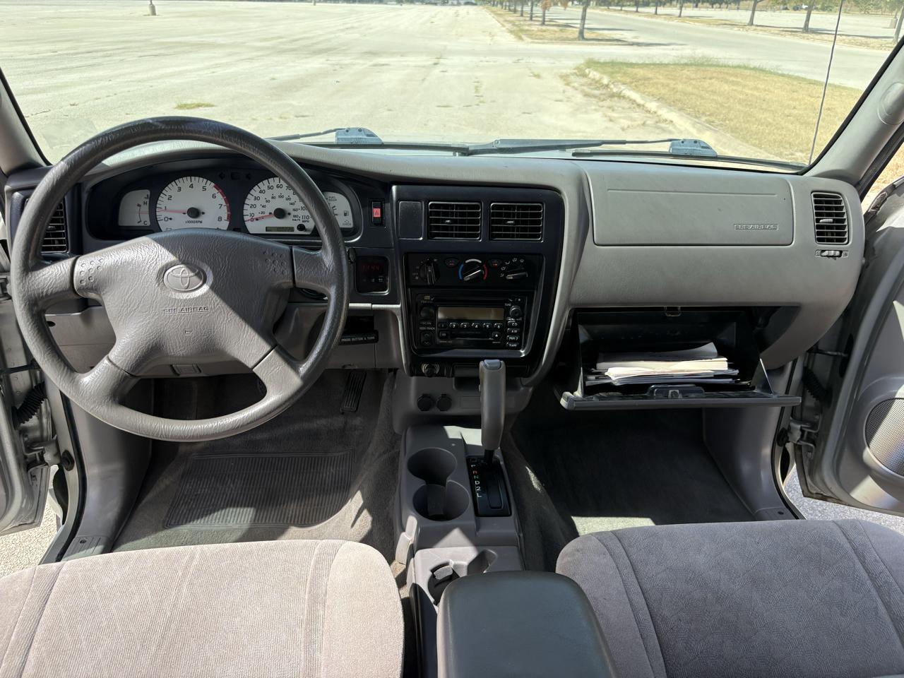 Toyota Tacoma  2004