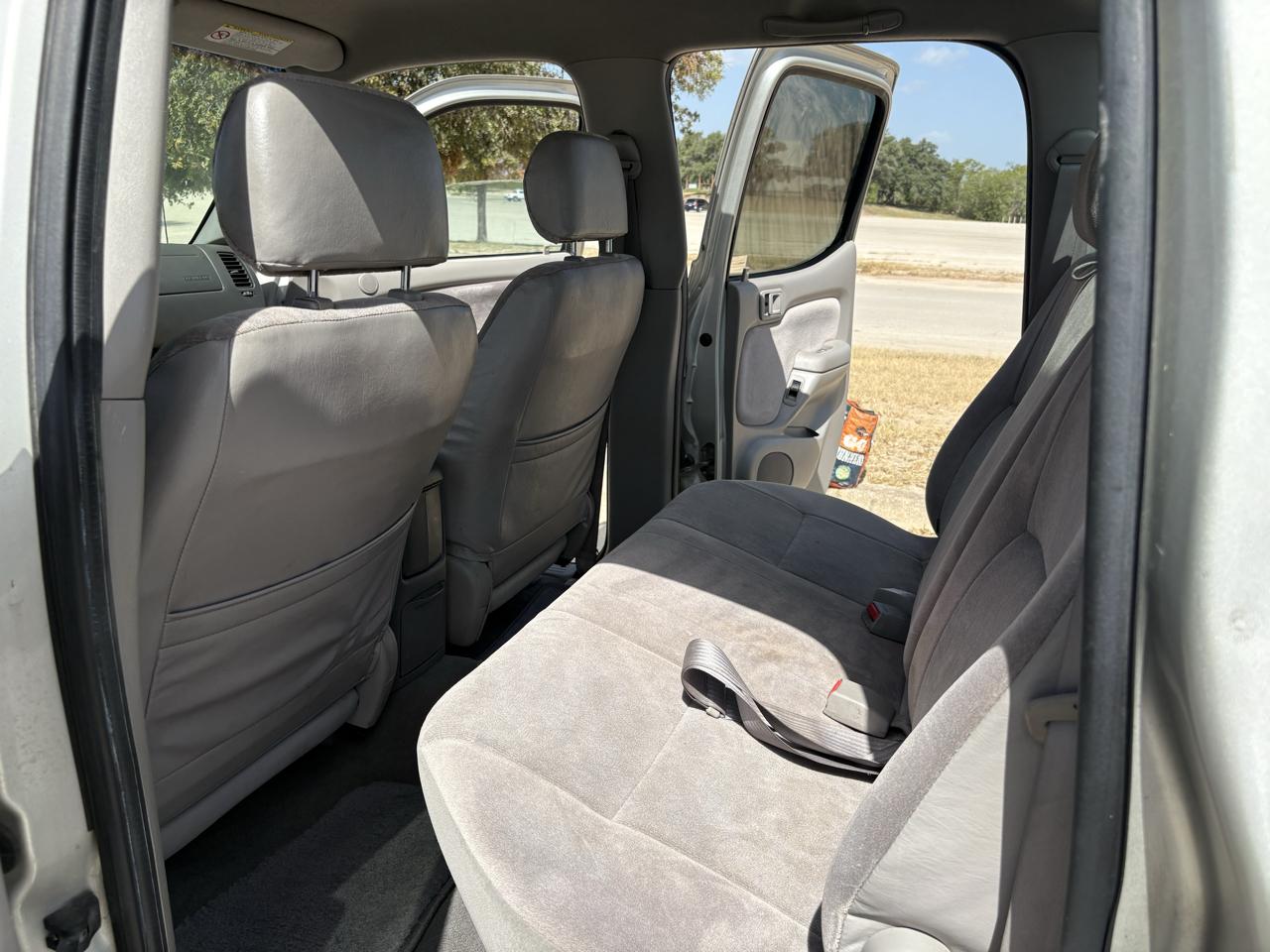 Toyota Tacoma  2004