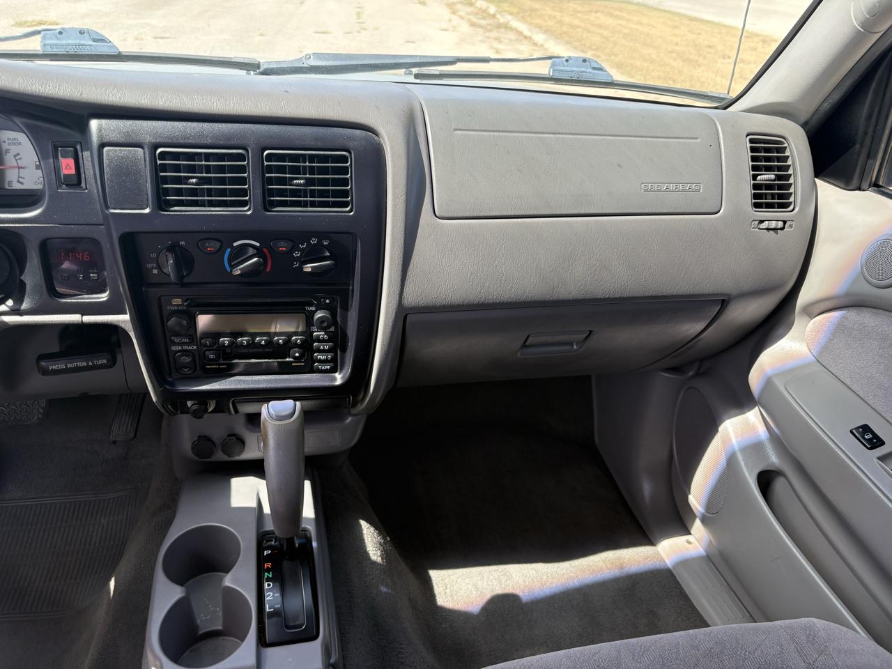 Toyota Tacoma  2004