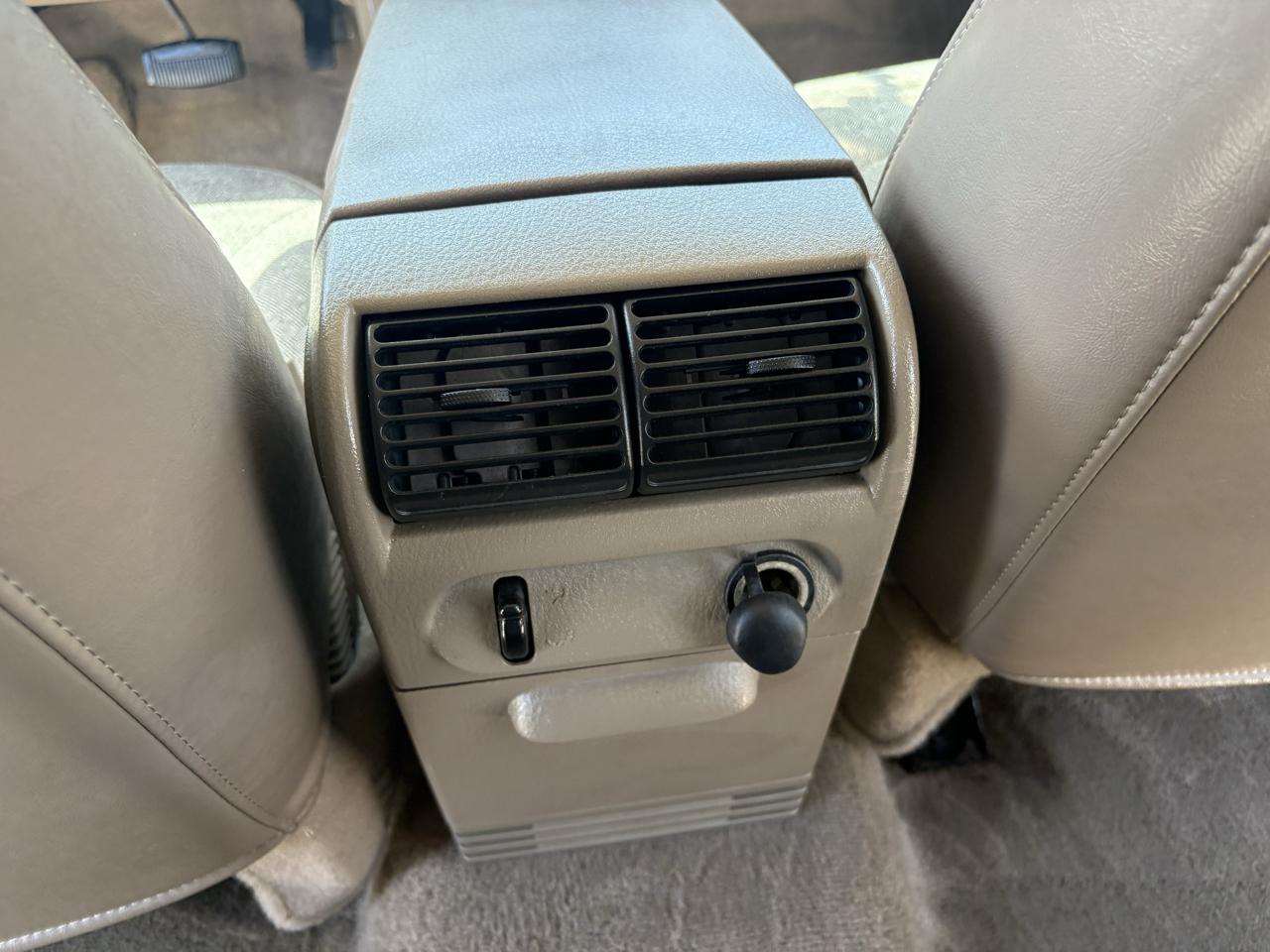 Ford Explorer  2004