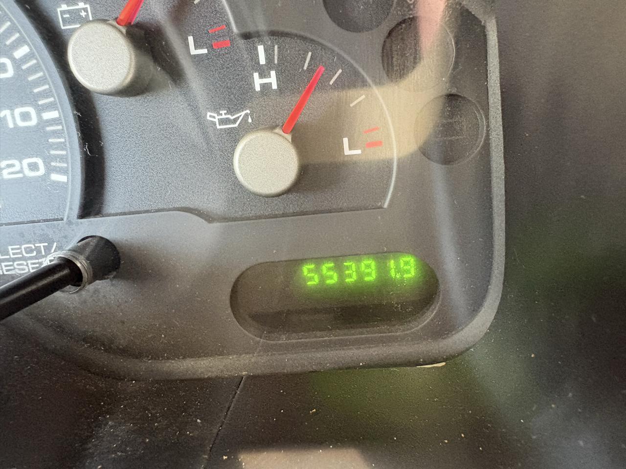 Ford Explorer  2004