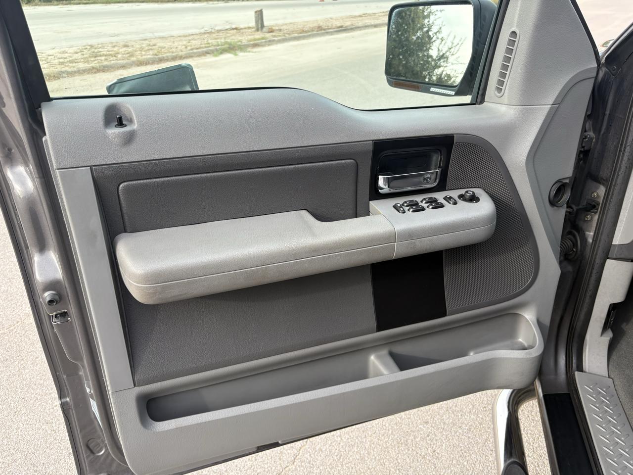 Ford F-150  2006