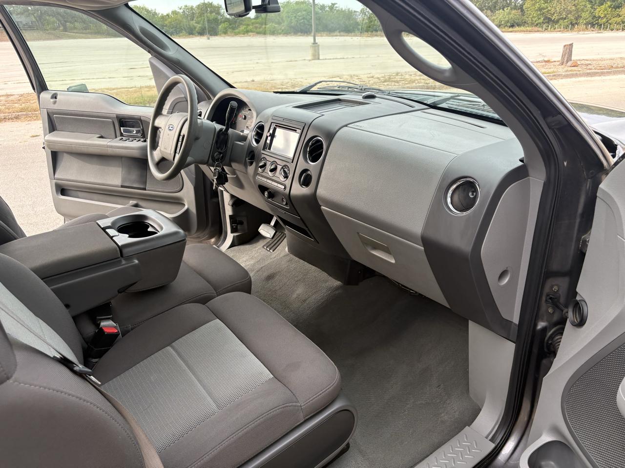 Ford F-150  2006
