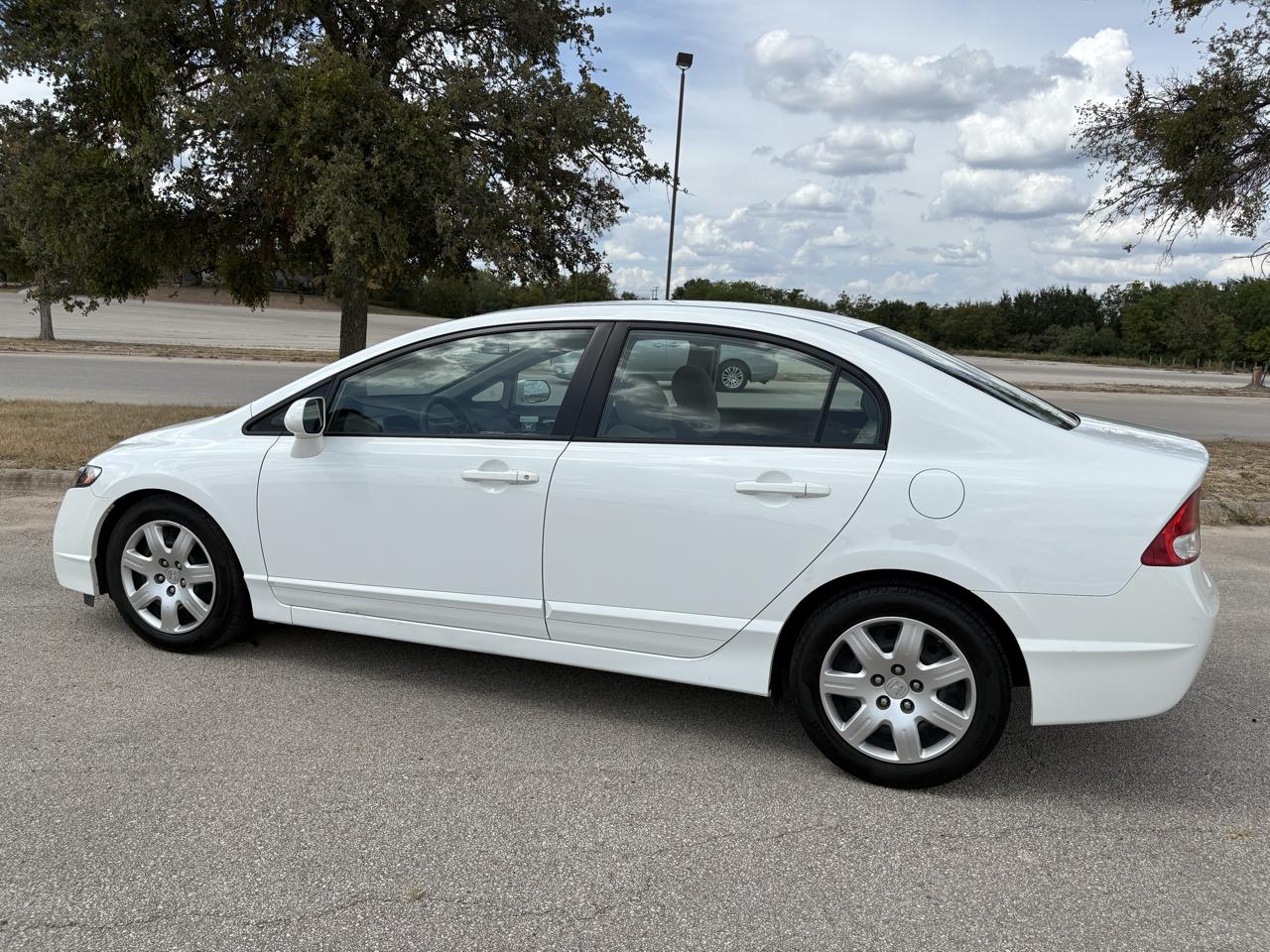 Honda Civic Sdn 4dr Auto LX 2010