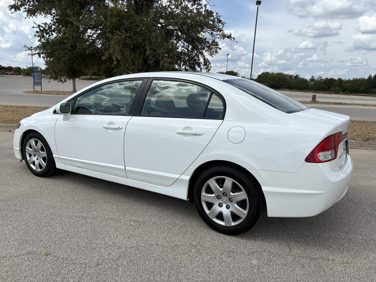 Honda Civic Sdn 4dr Auto LX 2010