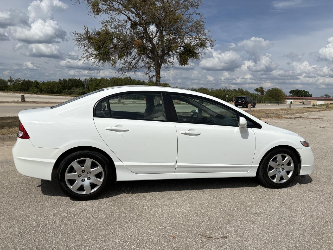 Honda Civic Sdn 4dr Auto LX 2010