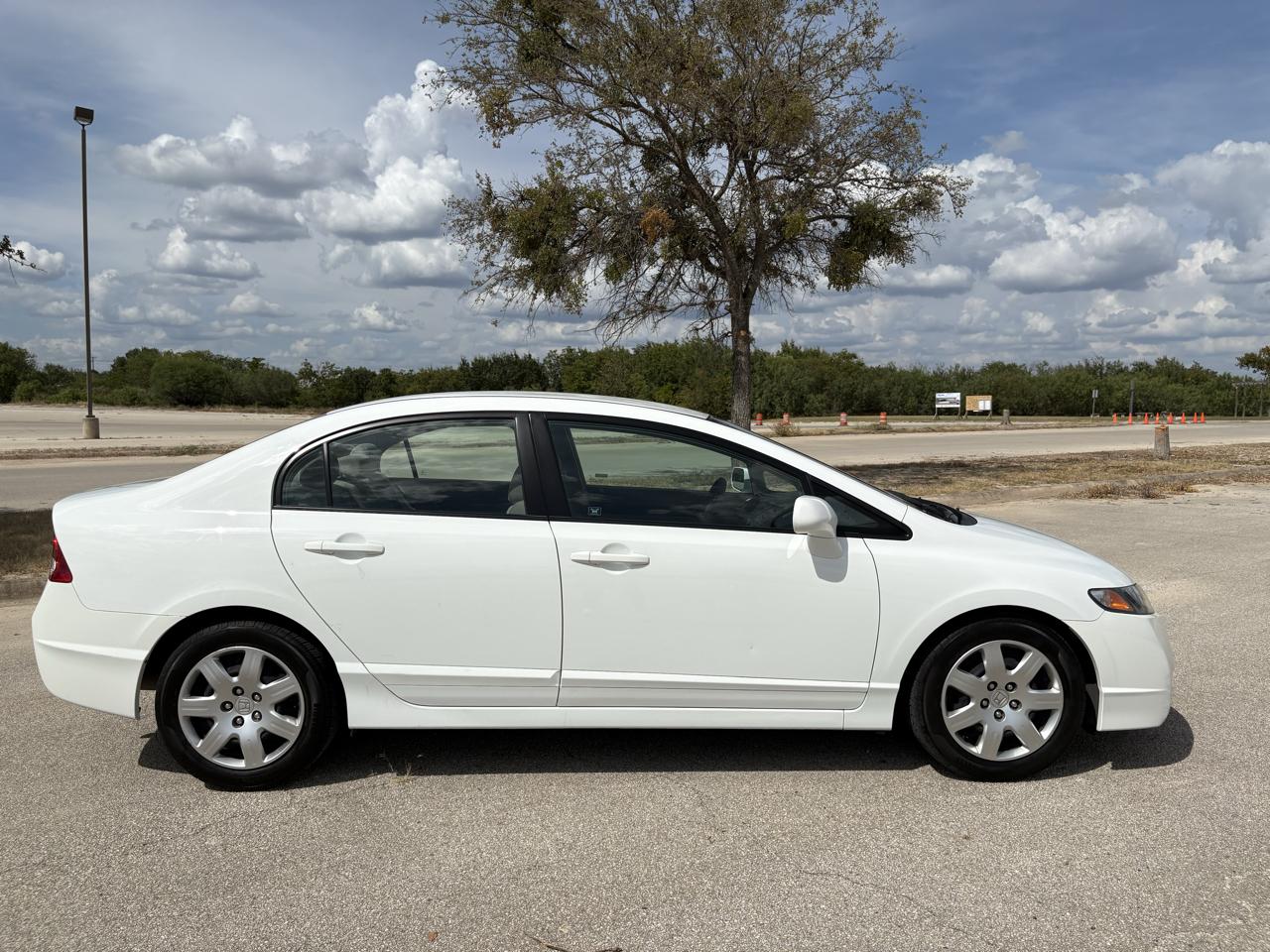 Honda Civic Sdn 4dr Auto LX 2010