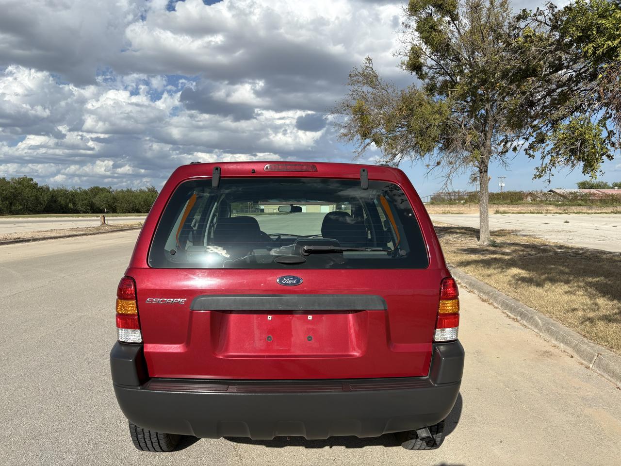 Ford Escape  2004