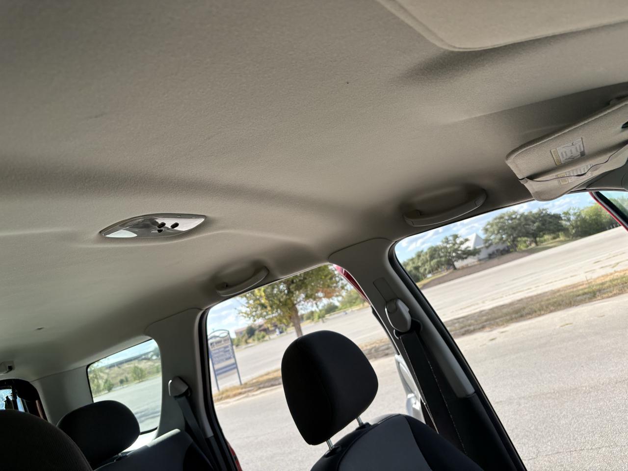 Ford Escape  2004