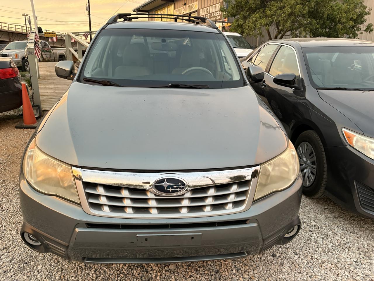 Subaru Forester 4dr Auto 2.5X Limited 2012