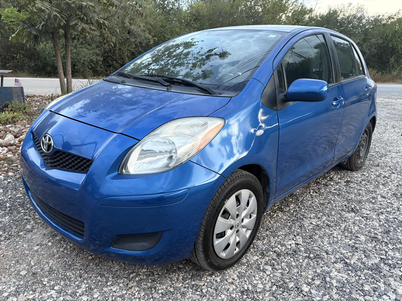 Toyota Yaris  2010