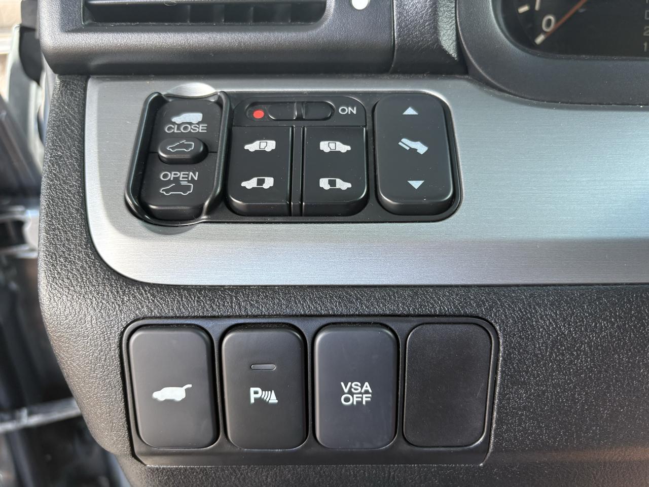 Honda Odyssey 5dr Touring 2009