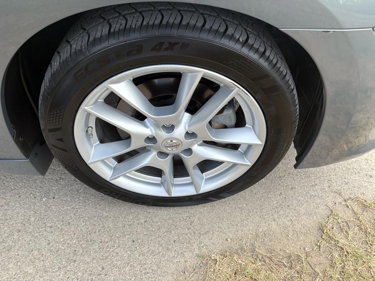Nissan Maxima 4dr Sdn V6 CVT 3.5 SV w/Premium Pkg 2010
