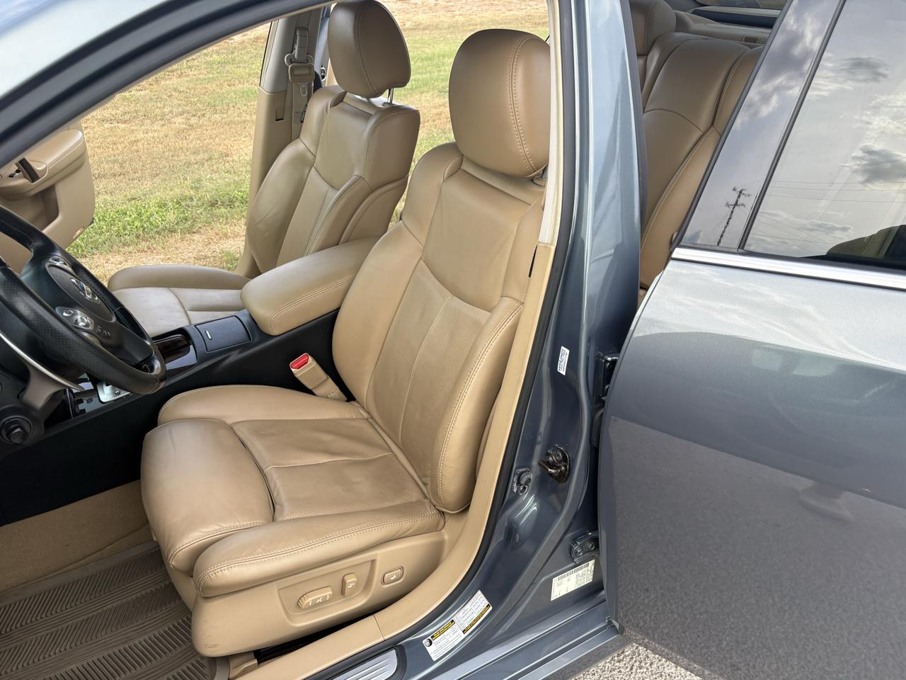 Nissan Maxima 4dr Sdn V6 CVT 3.5 SV w/Premium Pkg 2010