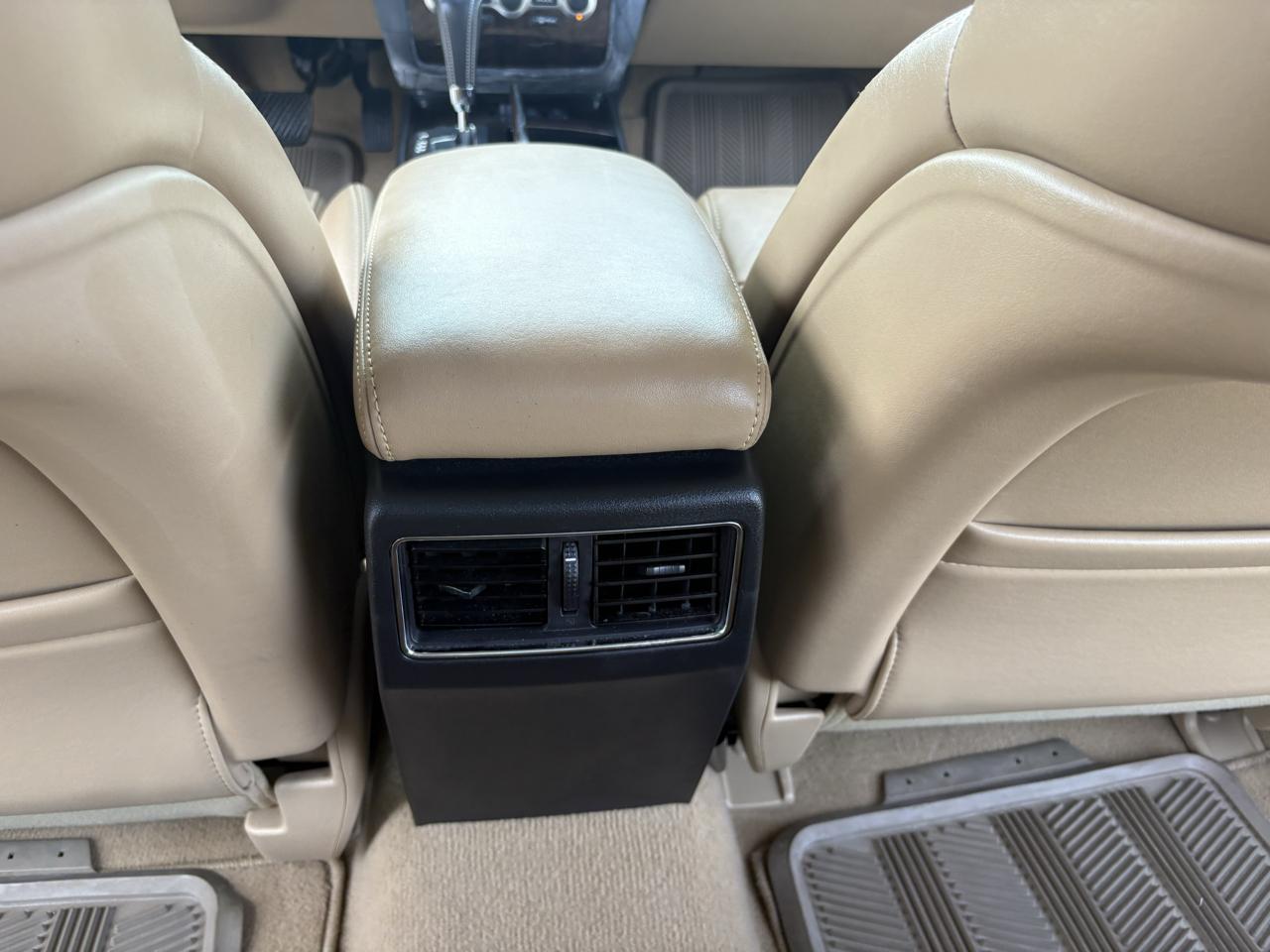 Nissan Maxima 4dr Sdn V6 CVT 3.5 SV w/Premium Pkg 2010