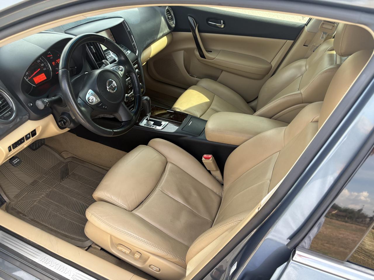 Nissan Maxima 4dr Sdn V6 CVT 3.5 SV w/Premium Pkg 2010