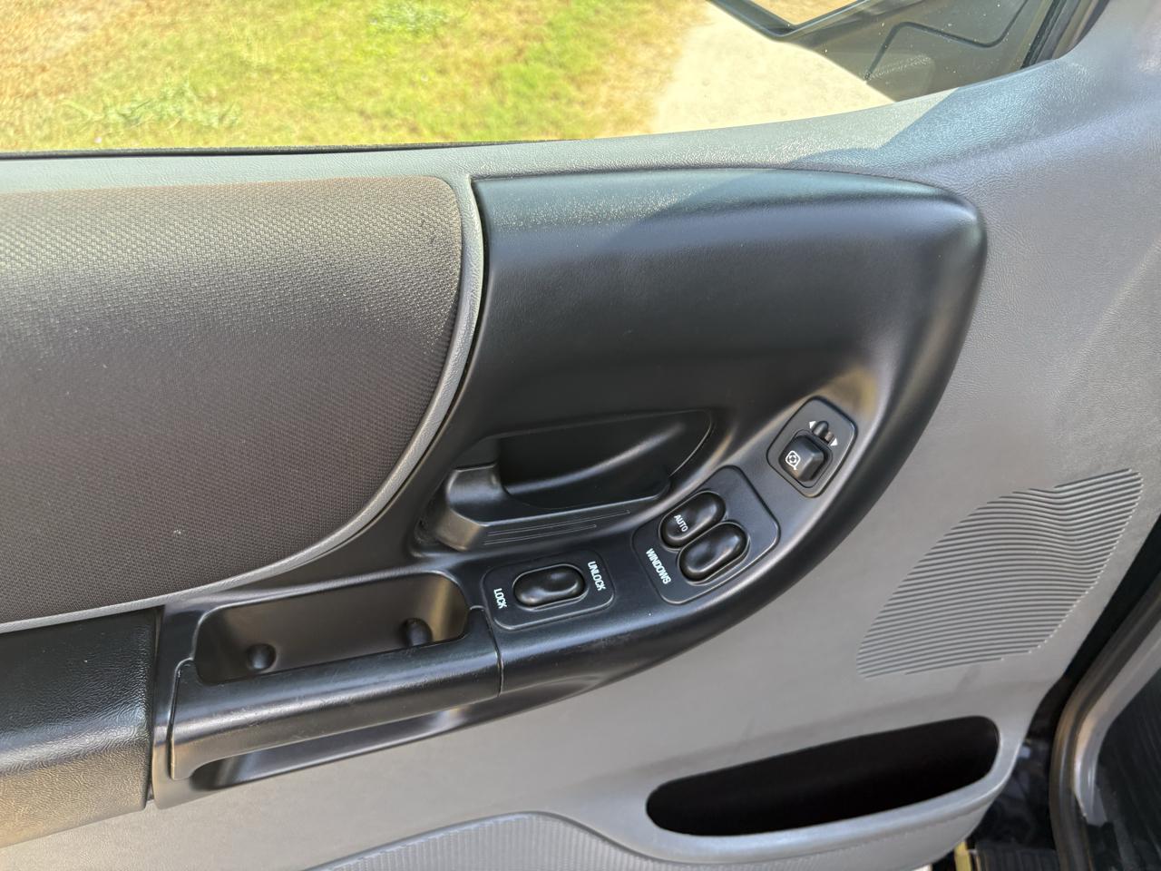 Ford Ranger 2dr Supercab 126" WB Sport 2006
