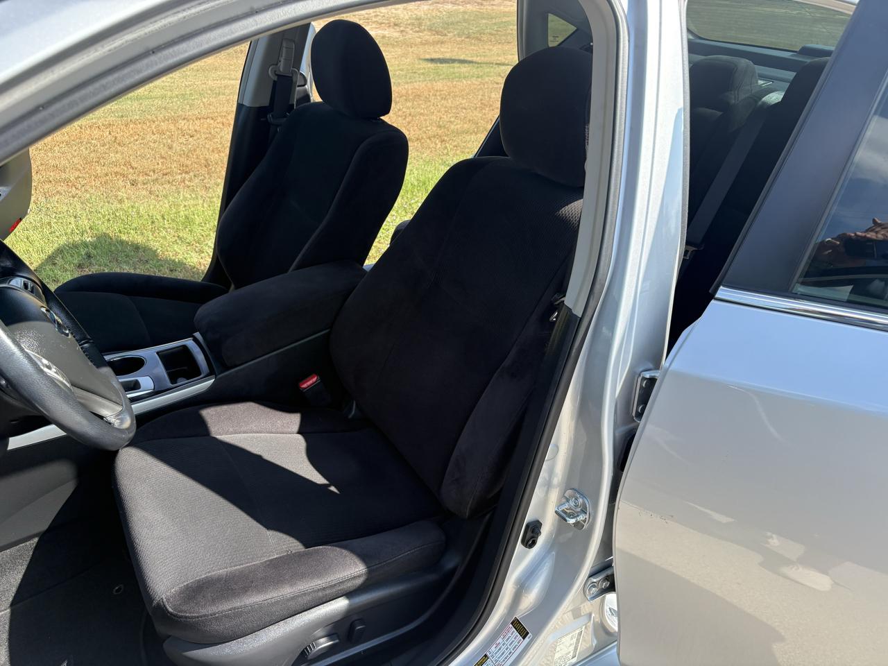 Nissan Altima 4dr Sdn I4 2.5 SV 2013