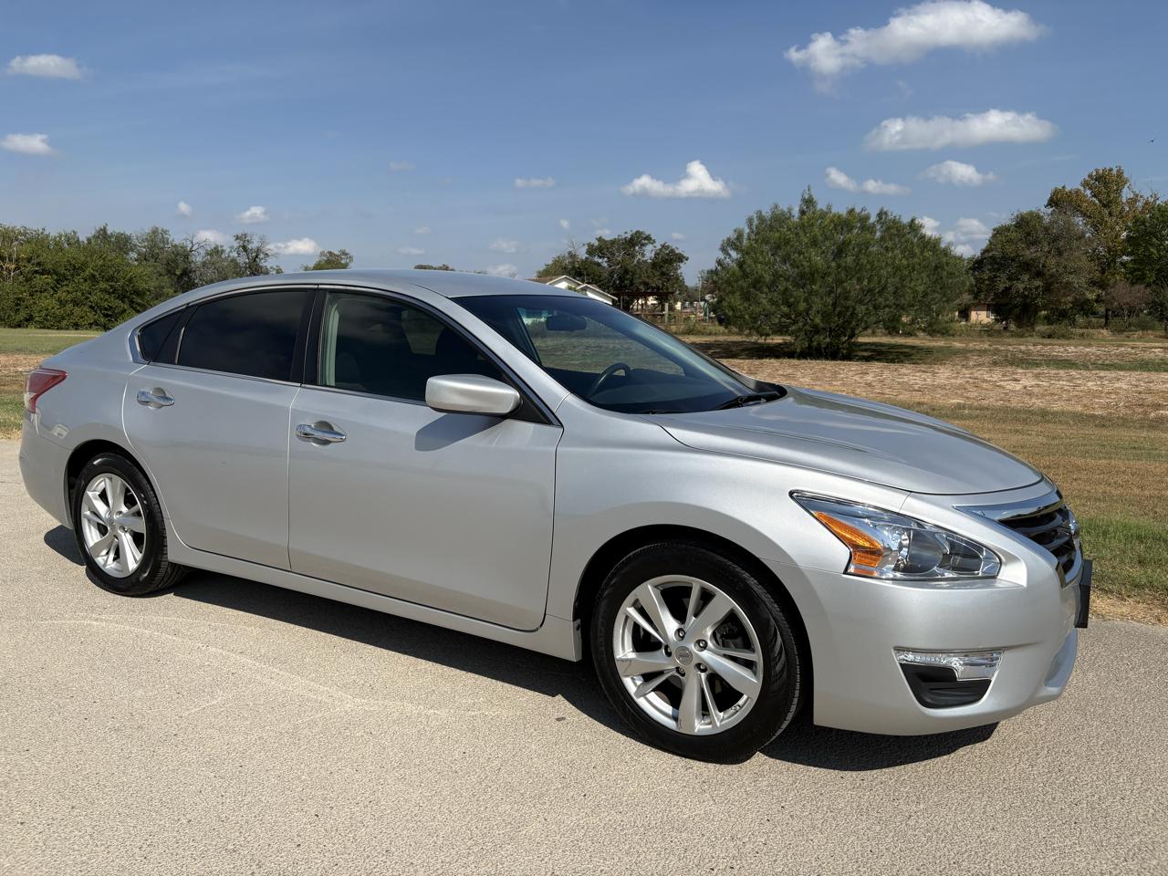 Nissan Altima 4dr Sdn I4 2.5 SV 2013