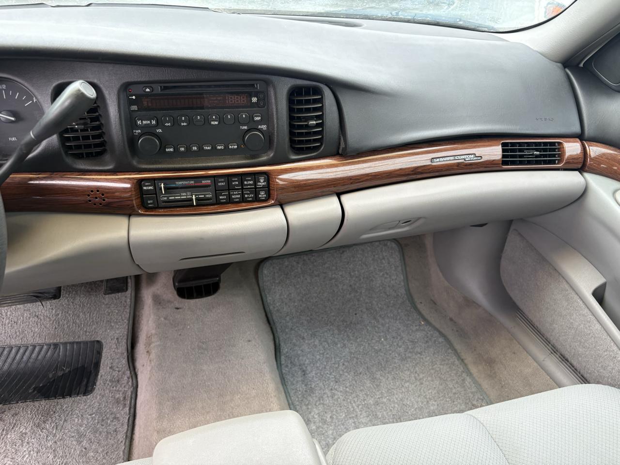 Buick LeSabre 4dr Sdn Custom 2004