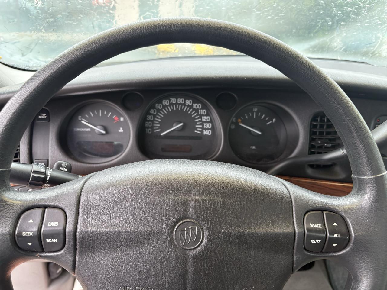 Buick LeSabre 4dr Sdn Custom 2004