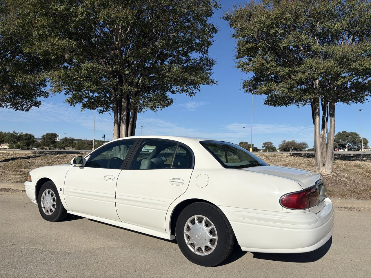 Buick LeSabre 4dr Sdn Custom 2004