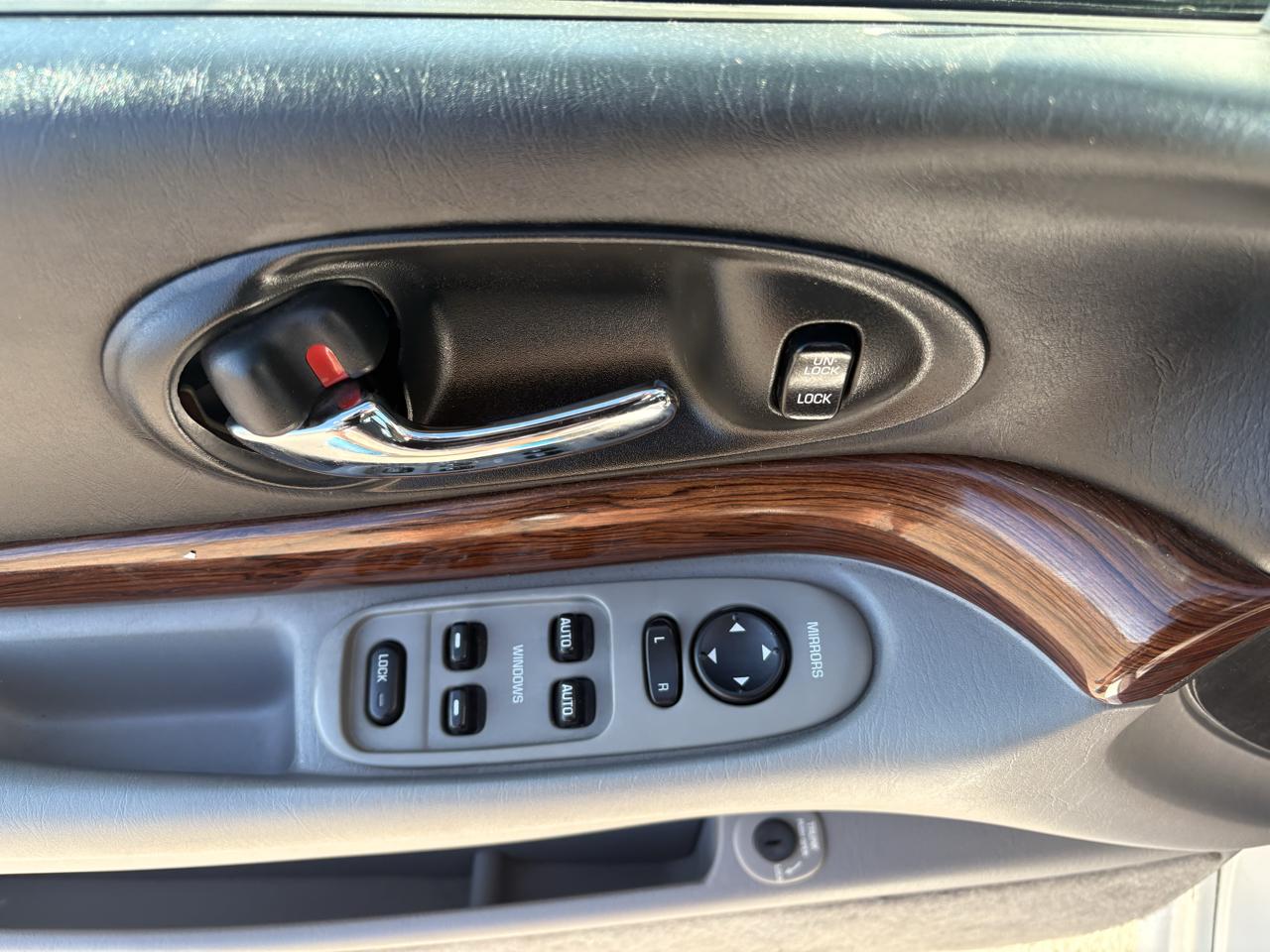 Buick LeSabre 4dr Sdn Custom 2004