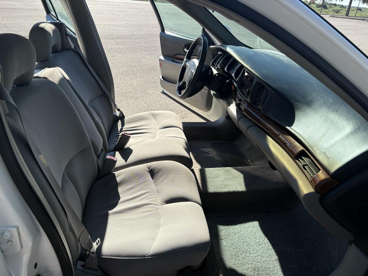 Buick LeSabre 4dr Sdn Custom 2004