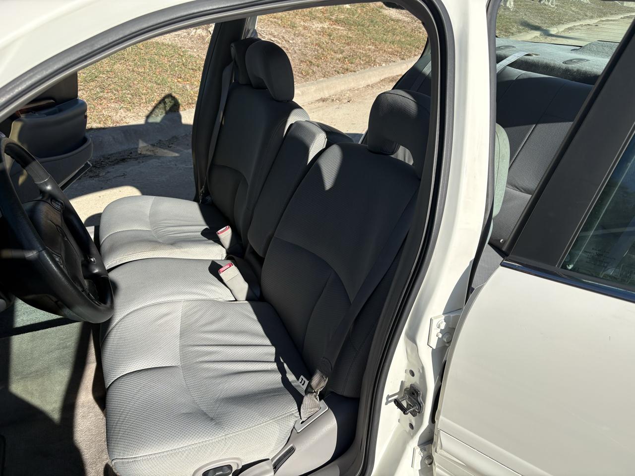 Buick LeSabre 4dr Sdn Custom 2004